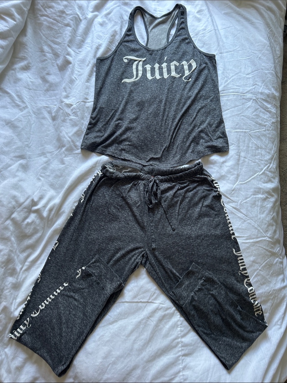 Juicy Couture Loungewear Charcoal Racerback Tank & Drawstring Pants.
Size: Med.